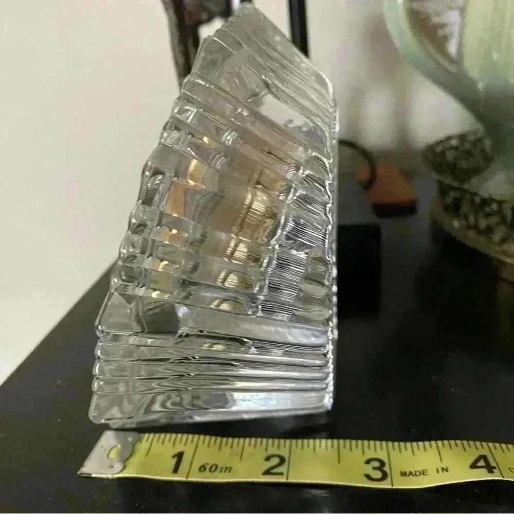 Bulova Hoya Crystal Clock‎ Vintage Quartz Desk Clock 5x2.5 inches Heavy >24%PbO